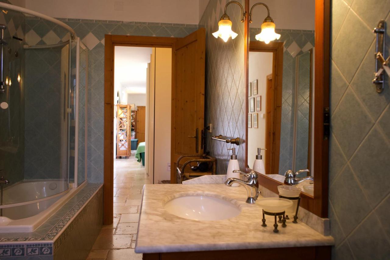 Minicasa Nella Natura, Con Piscina A Due Passi أوستوني المظهر الخارجي الصورة